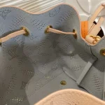 BELLA Bucket Bag Handbag Shoulder Bag 22cm - Image 9