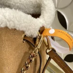 LV Ski BELLA Handbag 22cm - Image 9