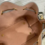Louis Vuitton BELLA Handbag Shoulder Bag 22cm - Image 9
