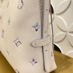 CARRYALL EAST-WEST Handbag 36cm - Image 4