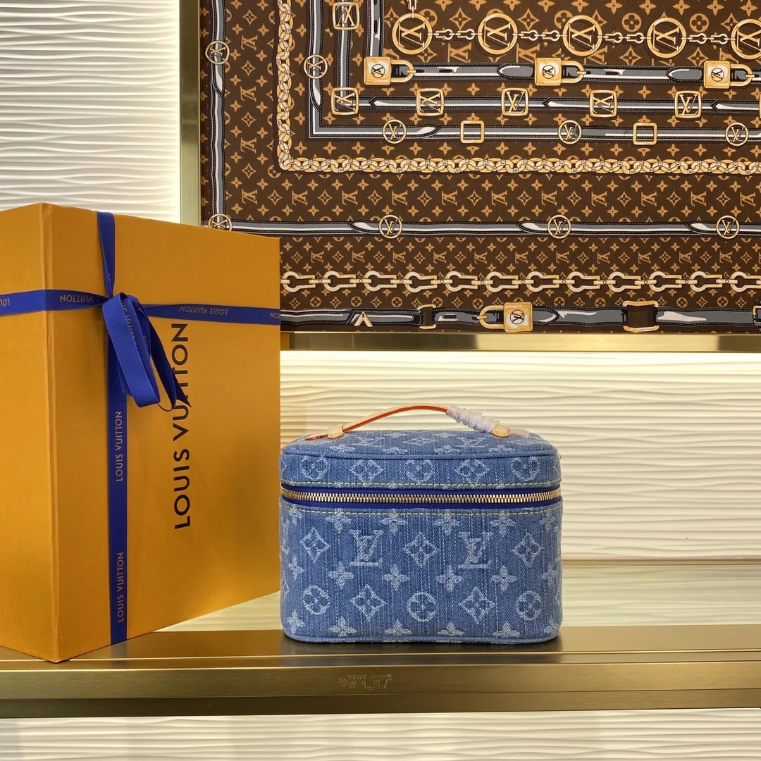 1-1055 Louis Vuitton Nice Mini Vanity Case Denim M27946 - Image 1