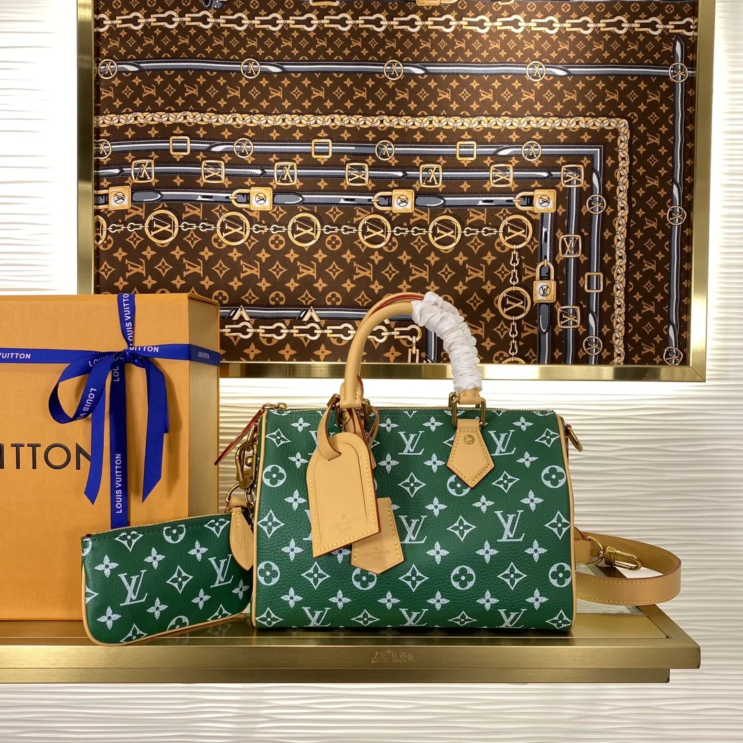 1-1065 Louis Vuitton Speedy P9 Bandouliere 25 Green M24423 - Image 1