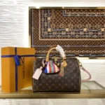 Louis Vuitton Speedy Soft 30 Dark Pink M26498