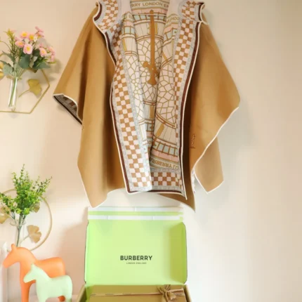 Burberry Burberry Equestrian Knight Jacquard Double-Sided Cashmere Scarf 35x190cm product photo