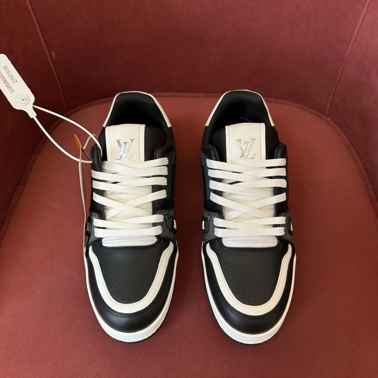 1-1317 Louis Vuitton LV Trainer 54 Men's Sneaker - Image 1