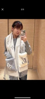 Louis Vuitton Monogram Fur Pocket Cashmere Stole