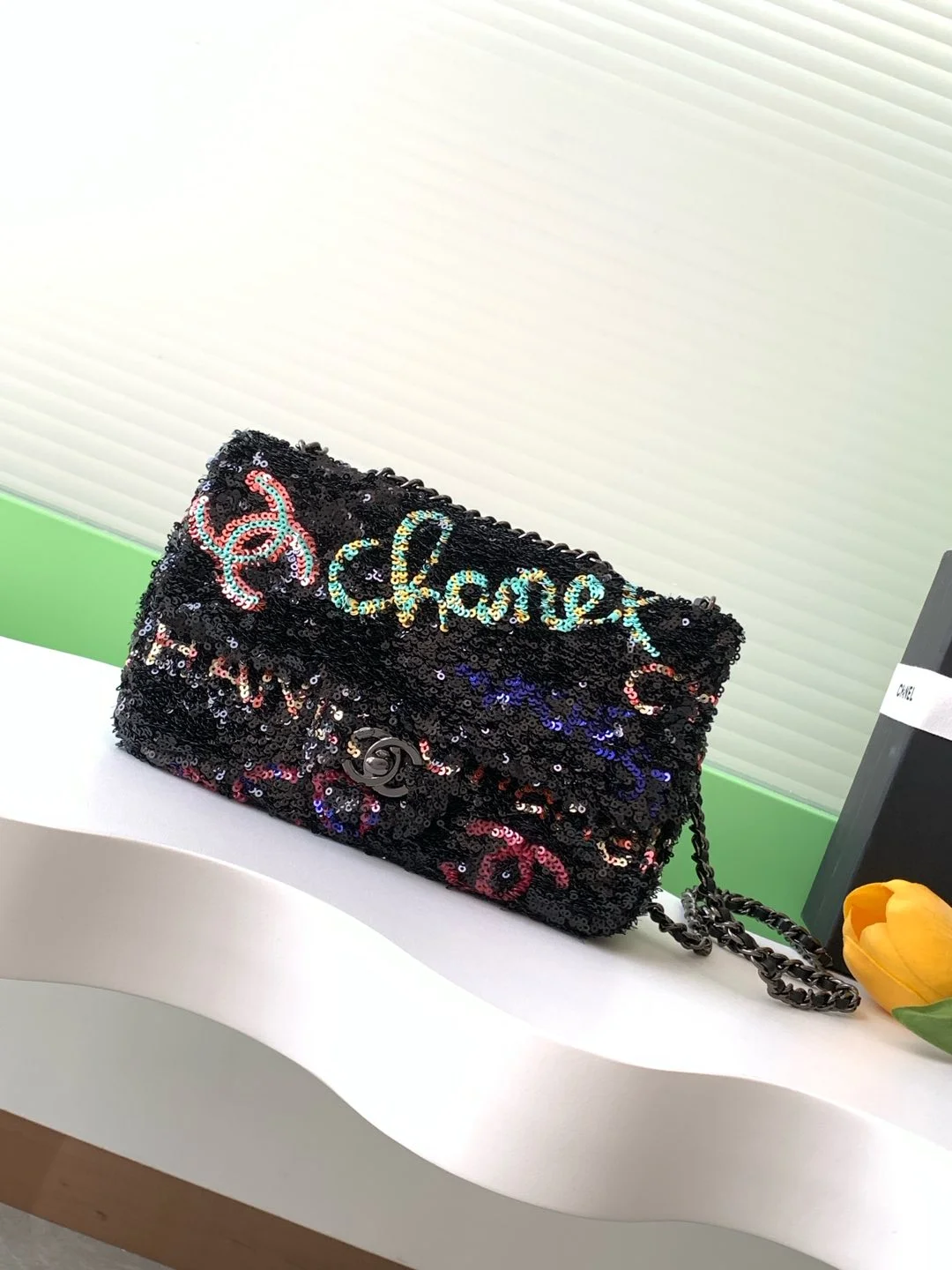 1-136 Chanel CF Sequined SO Handbag 21cm - Image 1