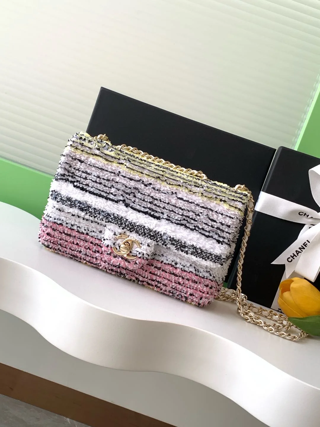 1-138 Chanel CF Sequined SO Handbag 21cm - Image 1