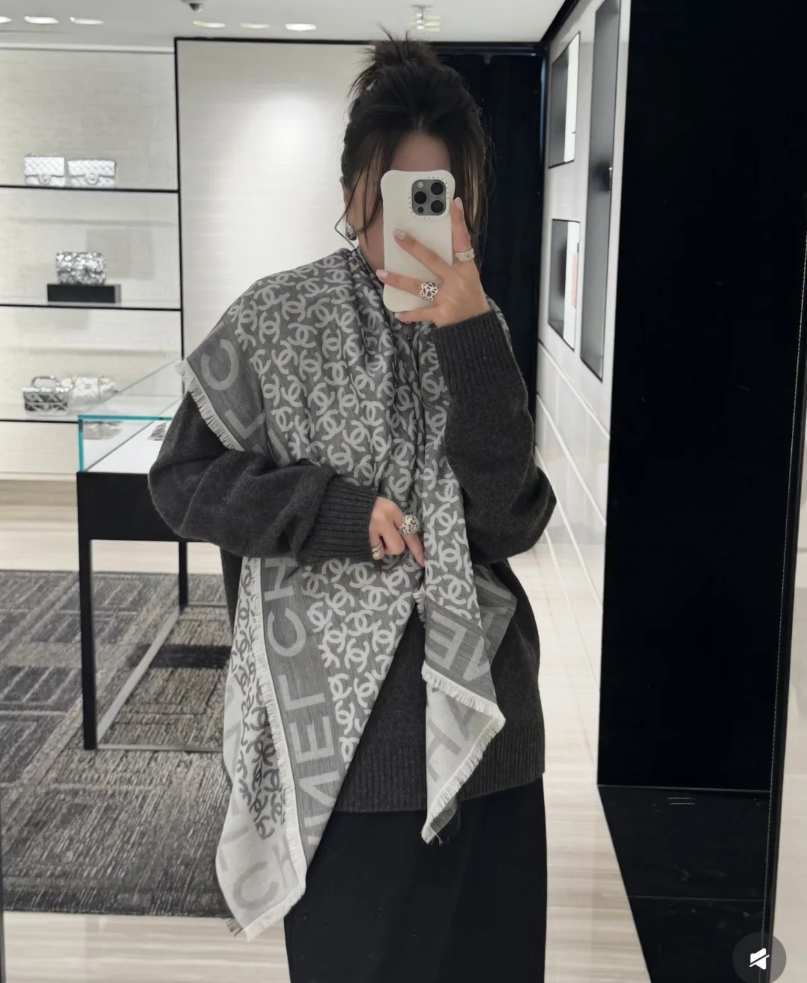 1-1435 Chanel 26C CC Logo Square Scarf 122cm - Image 1