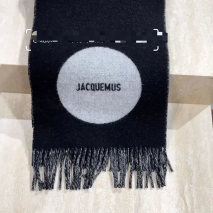 Replica Jacquemus collection image