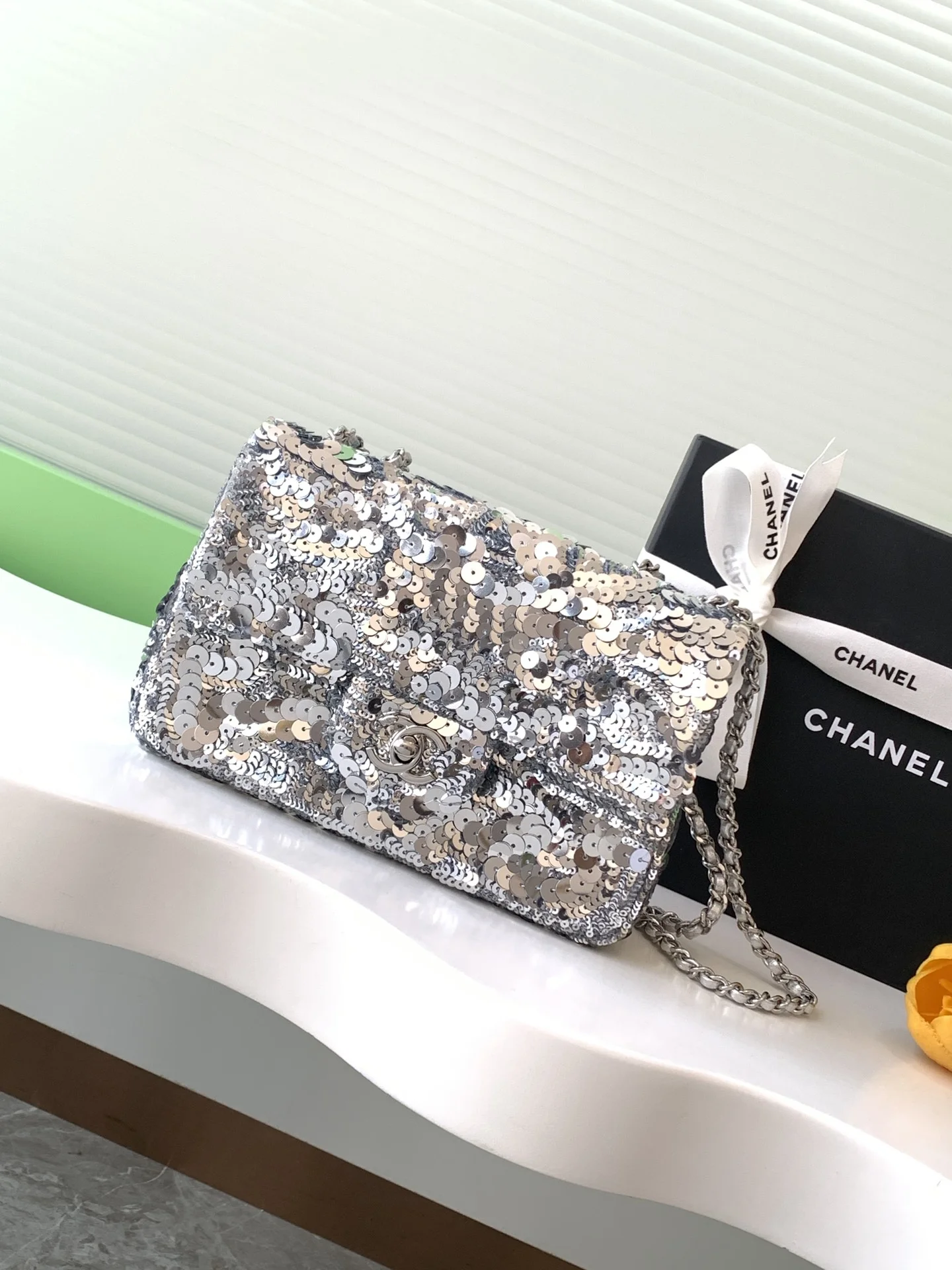 1-144 Chanel CF Sequined SO Handbag 21cm - Image 1