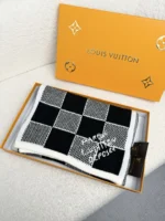 Louis Vuitton Damier Heritage Knit Wool Scarf - Image 2