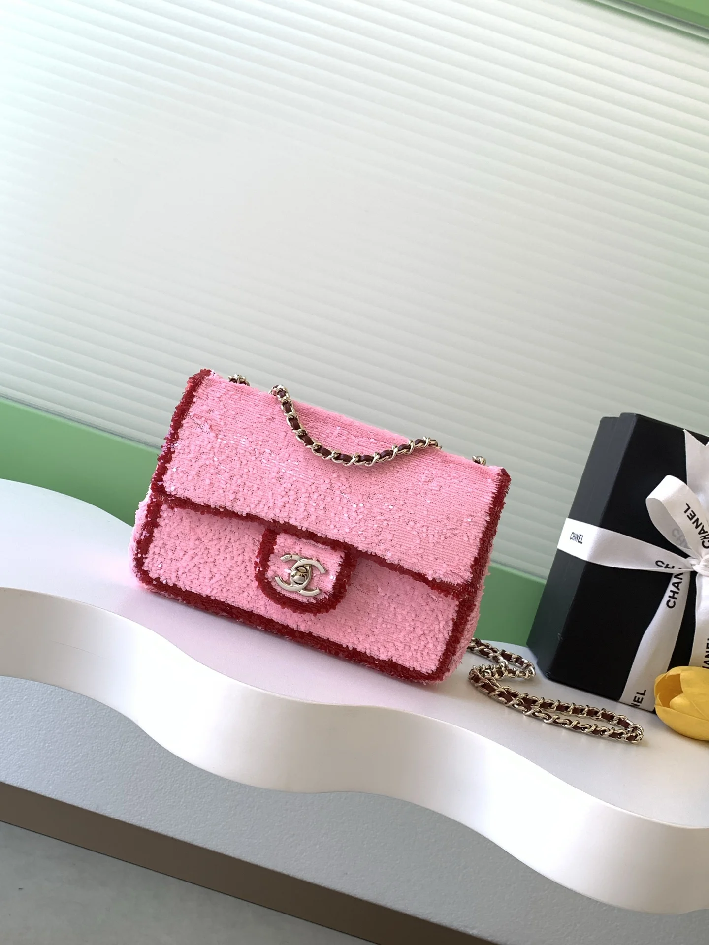 1-154 Chanel CF Sequined SO Handbag 21cm - Image 1