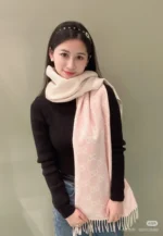 Gucci GG Jacquard Gradient Cashmere Scarf - Image 11