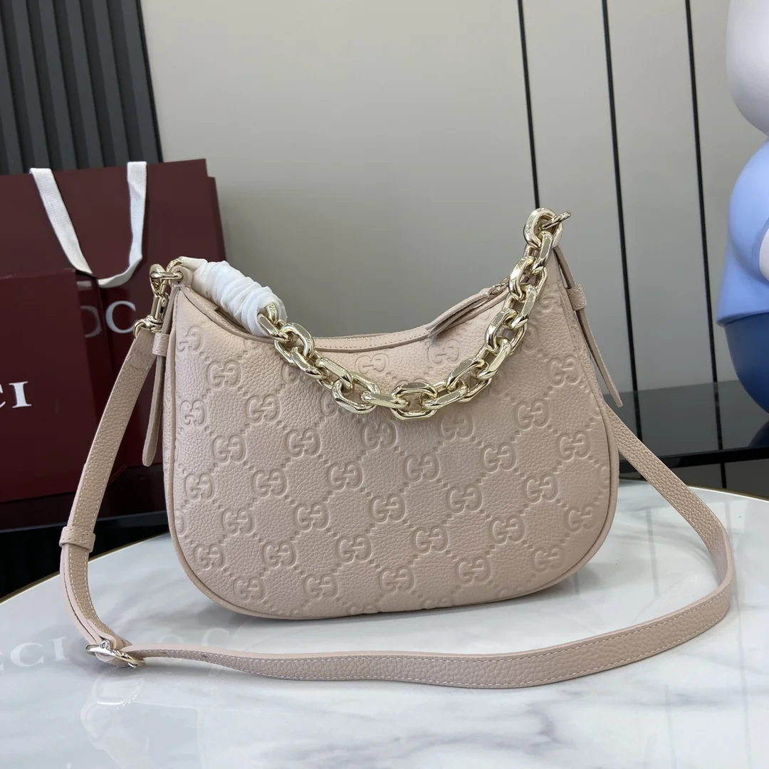 1-1560 Gucci GG Emblem Hobo Bag 815409 - Image 1