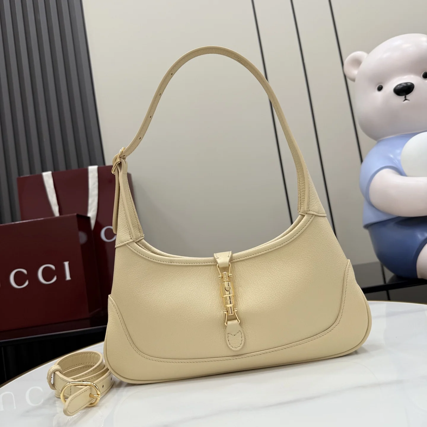 1-1581 Gucci Jackie Slim Hobo Bag 863137 - Image 1