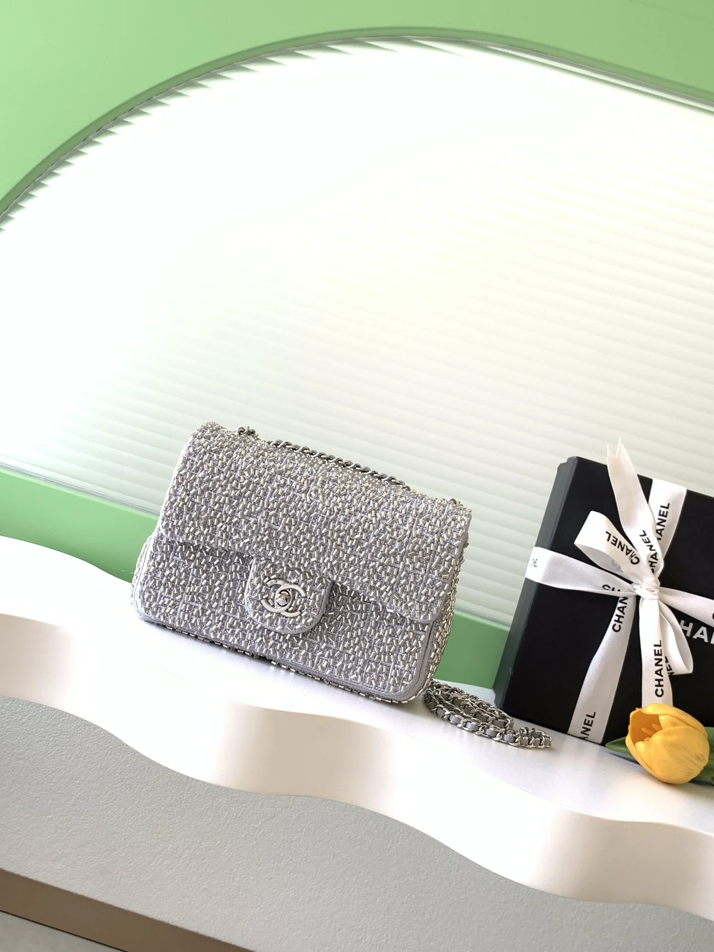 1-167 Chanel CF Sequined SO Handbag 21cm - Image 1
