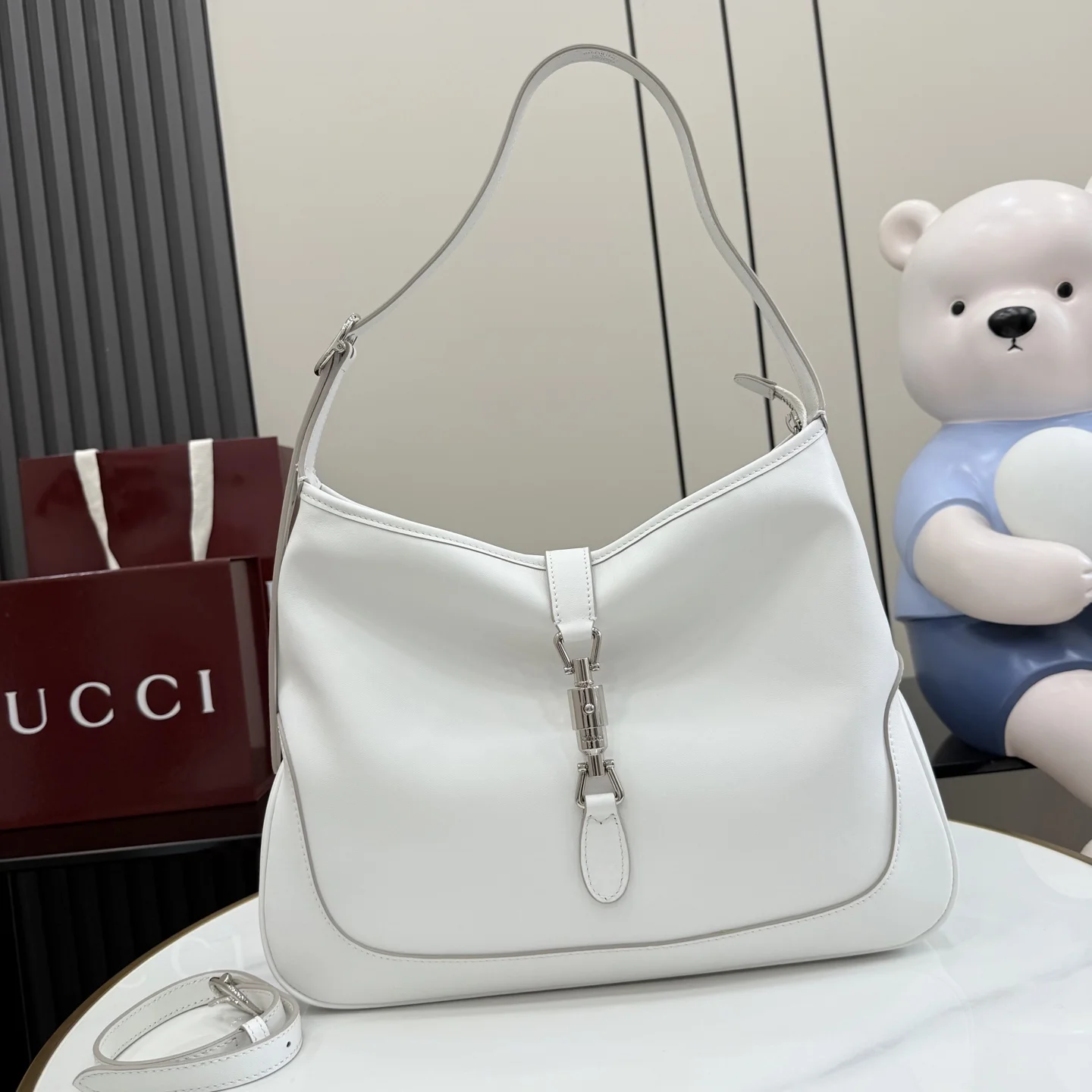 1-1675 Gucci Jackie 1961 Hobo Bag A005XN - Image 1