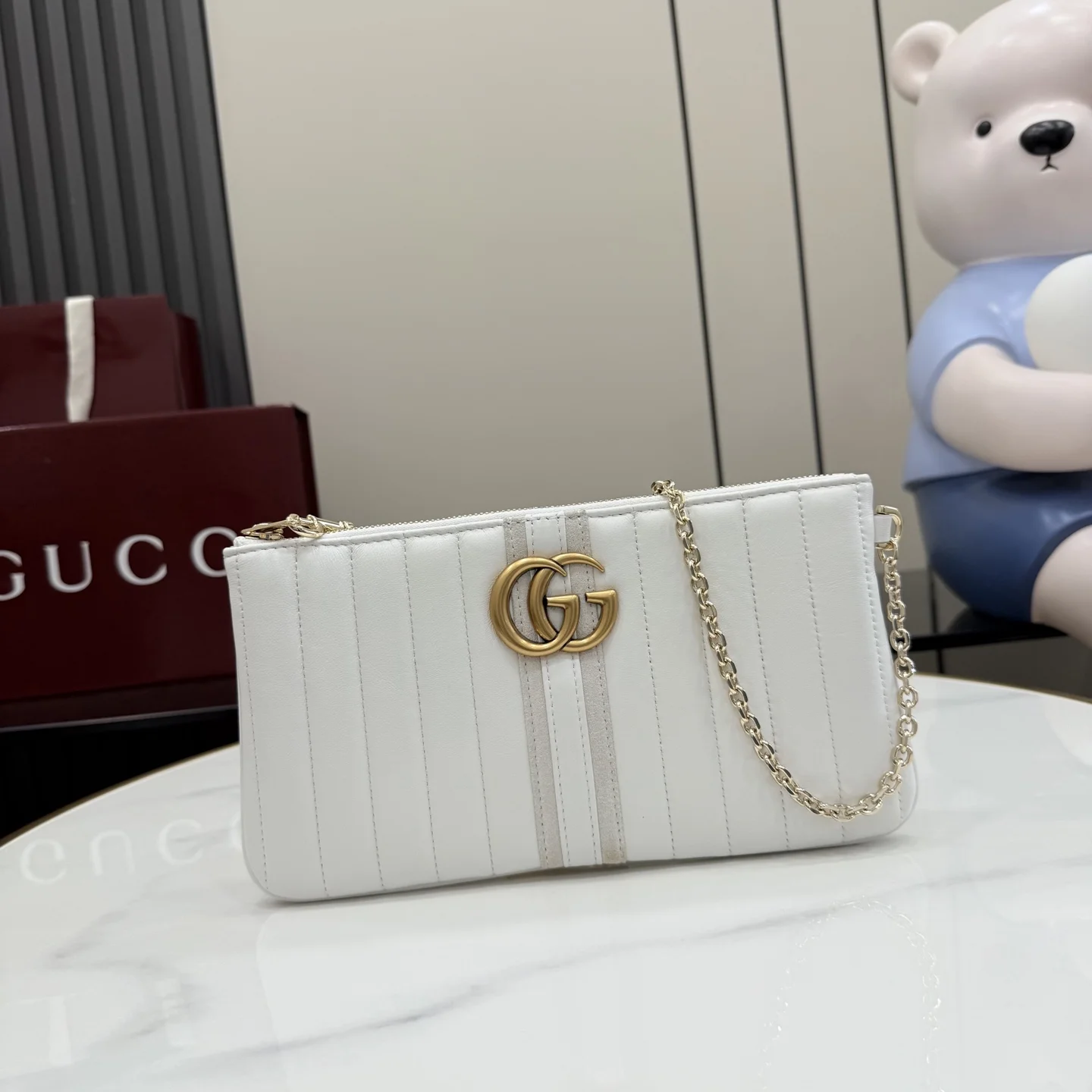 1-1680 Gucci GG Marmont Shoulder Bag A006X2 - Image 1