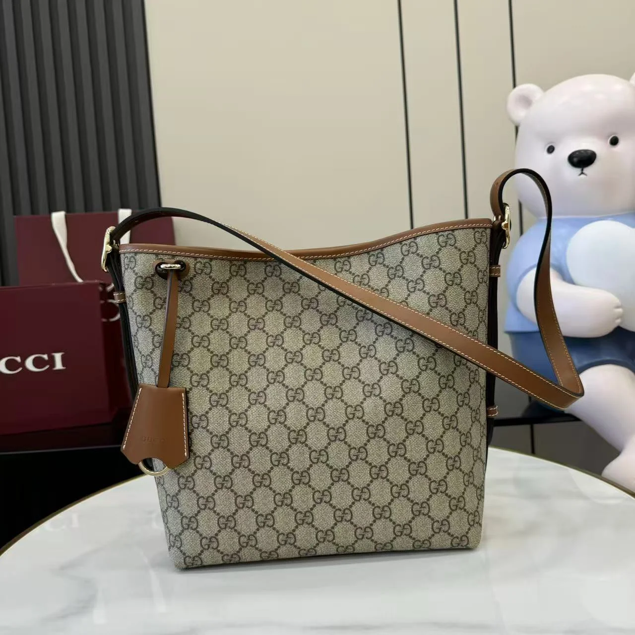 1-1760 Gucci GG Emblem Hobo Bag 848881 - Image 1