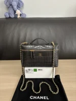 Chanel Crocodile-Embossed Vanity Case with Chain - Image 10