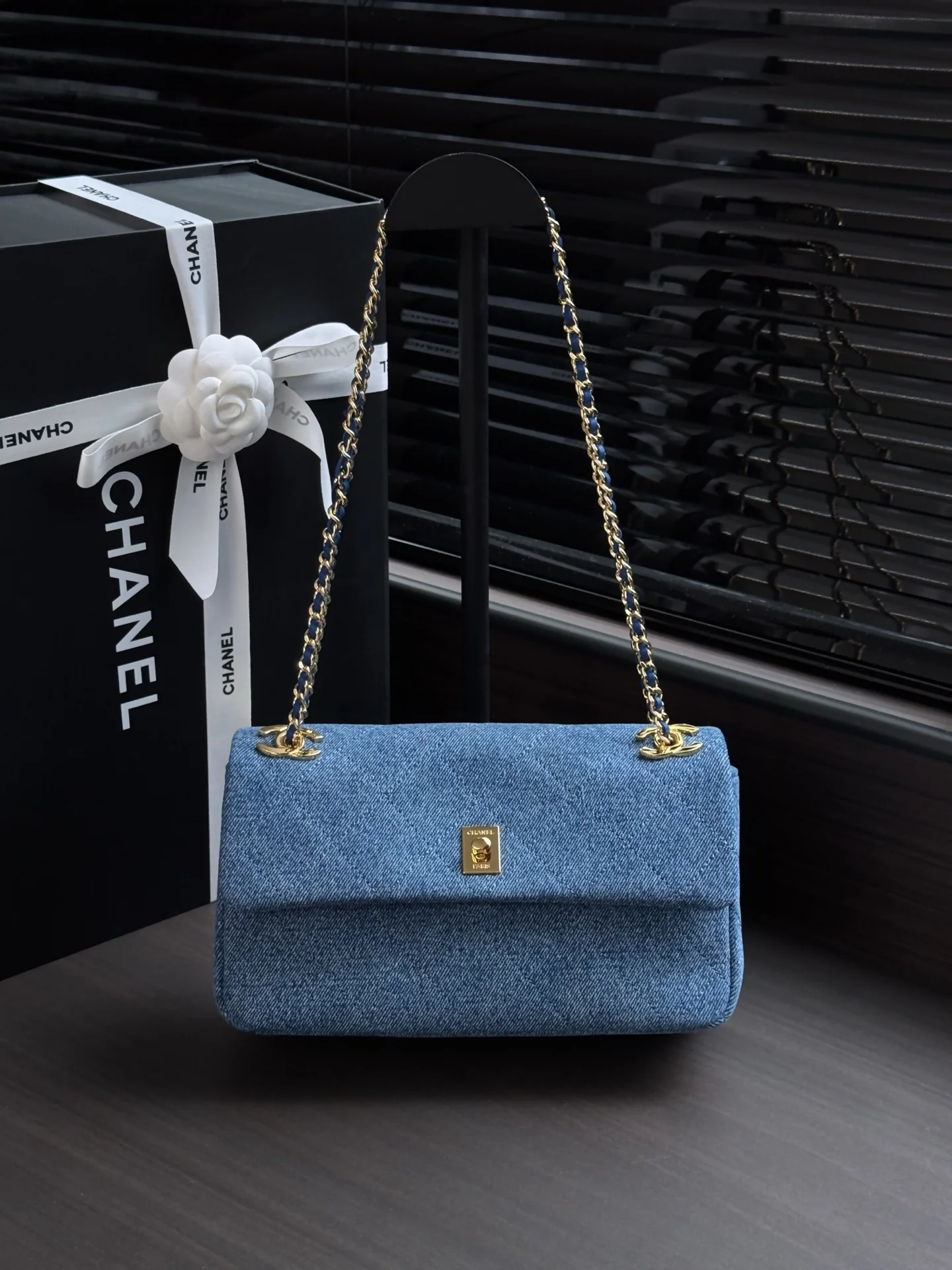 1-1872 Chanel 26A Denim Classic Flap Bag 25.5cm - Image 1