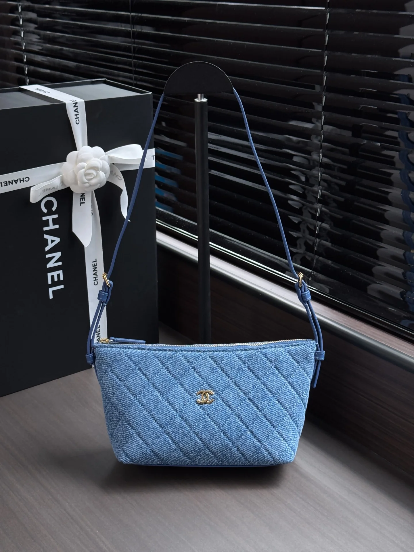 1-1878 Chanel 26A Denim Quilted Hobo Bag 26cm - Image 1