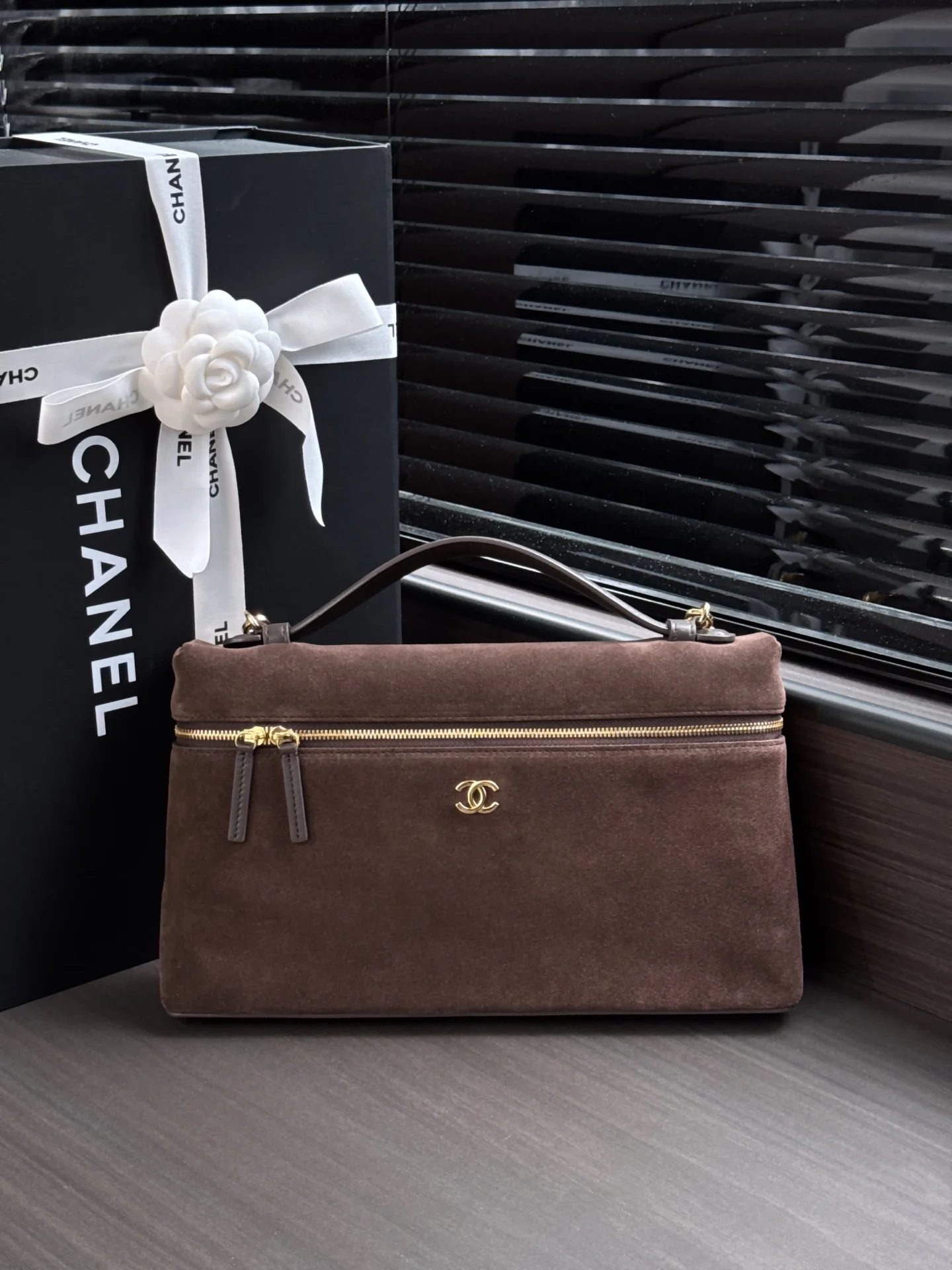 1-1884 Chanel 26A Suede Vanity Case 29cm - Image 1