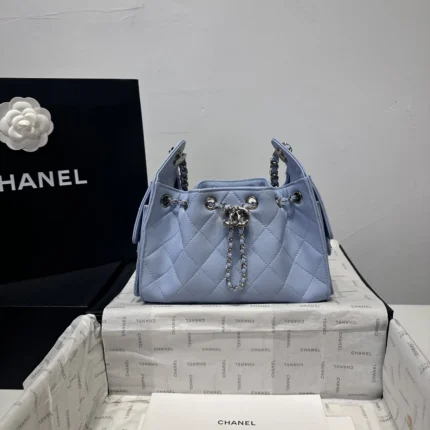 Replica Chanel collection image