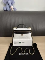 Chanel Two-Tone Vanity Case with Chain - Image 10