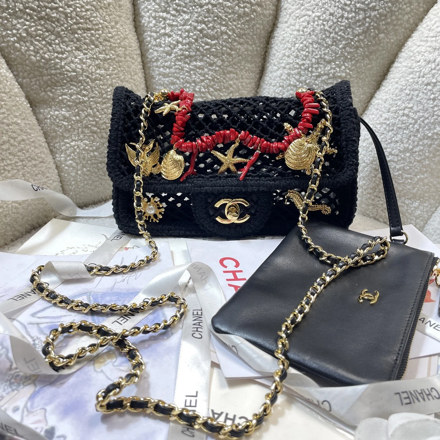 1-1911 Chanel 26M Coco Beach Woven Flap Bag 21cm - Image 1