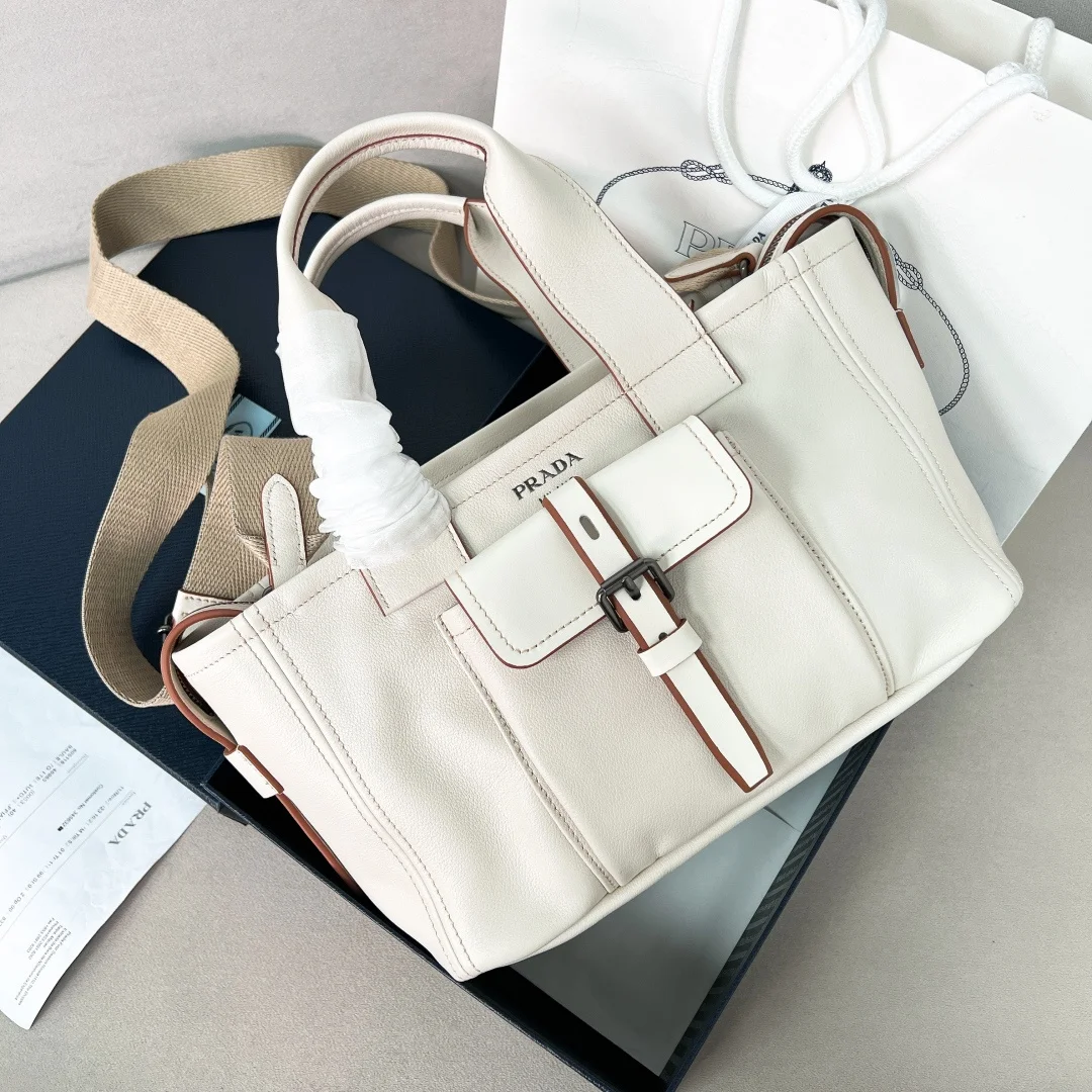 1-2007 Prada Route Leather Tote Bag 28cm - Image 1