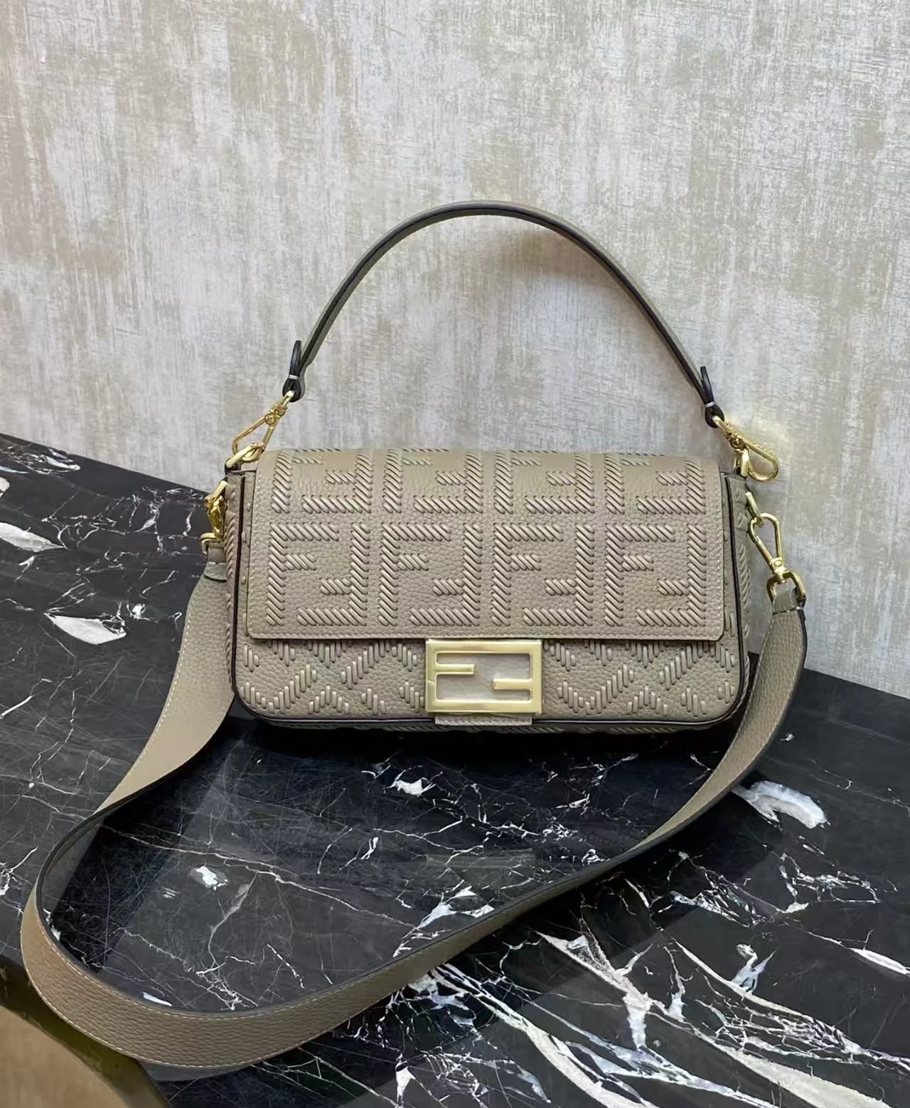 1-2044 Fendi Baguette FF Embossed Leather Bag 27cm - Image 1