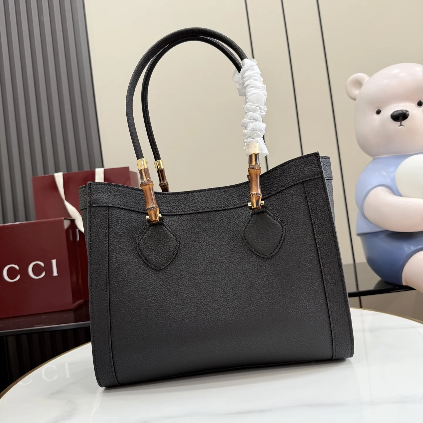 1-2052 Gucci Primavera Bamboo Leather Tote Bag 30.5cm - Image 1