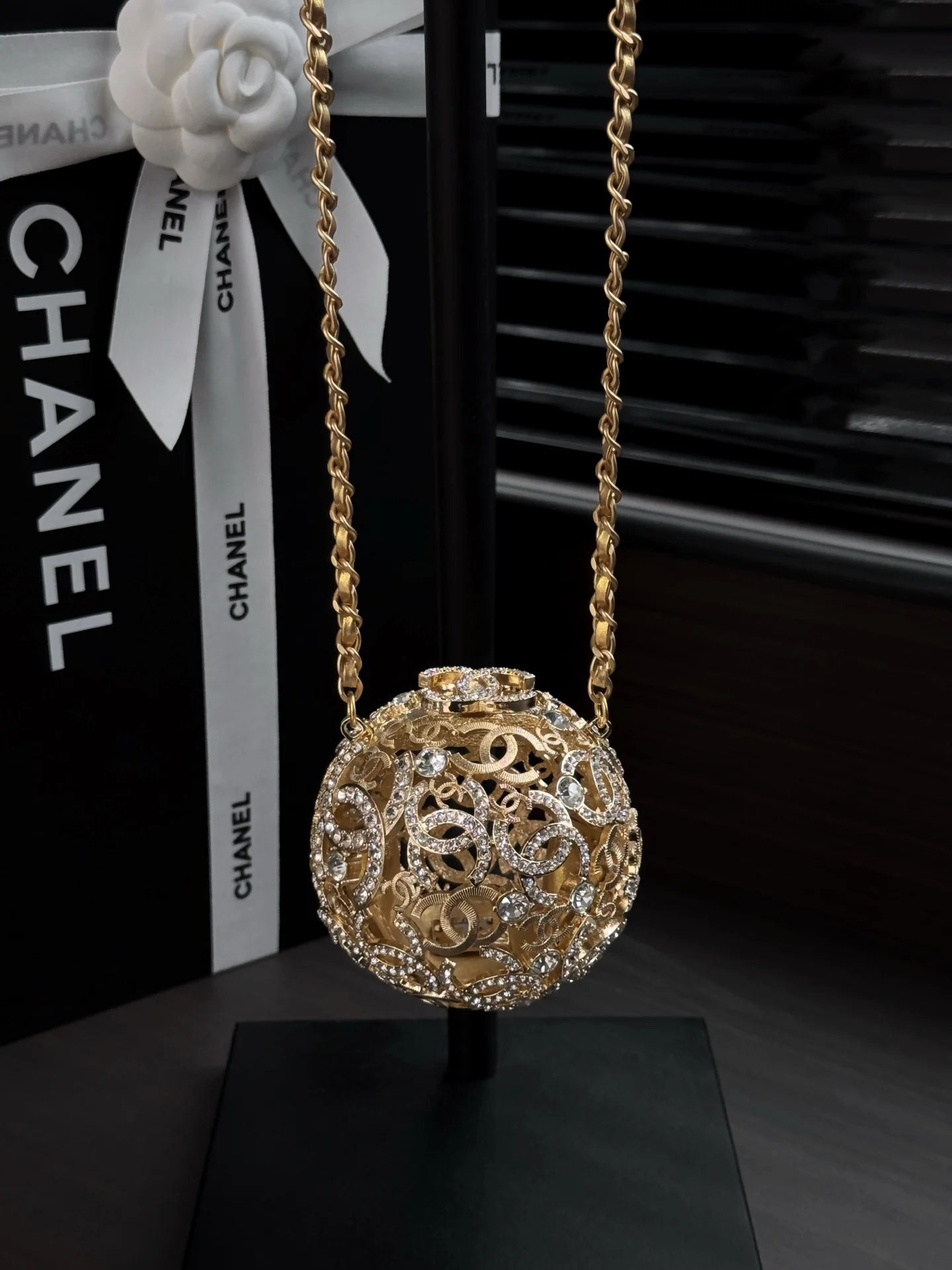 1-207 Chanel 25A Handcrafted Gold Hollow Spherical Evening Bag - Image 1