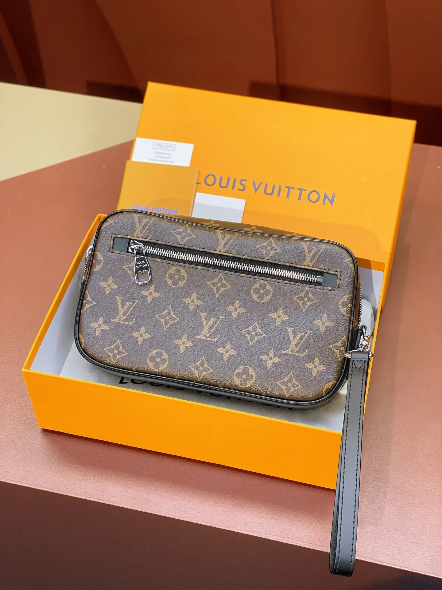 1-2071 Louis Vuitton Pochette Kasai Monogram Clutch 25cm - Image 1