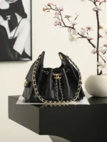 Chanel 25A Hobo Bag Mini 22cm