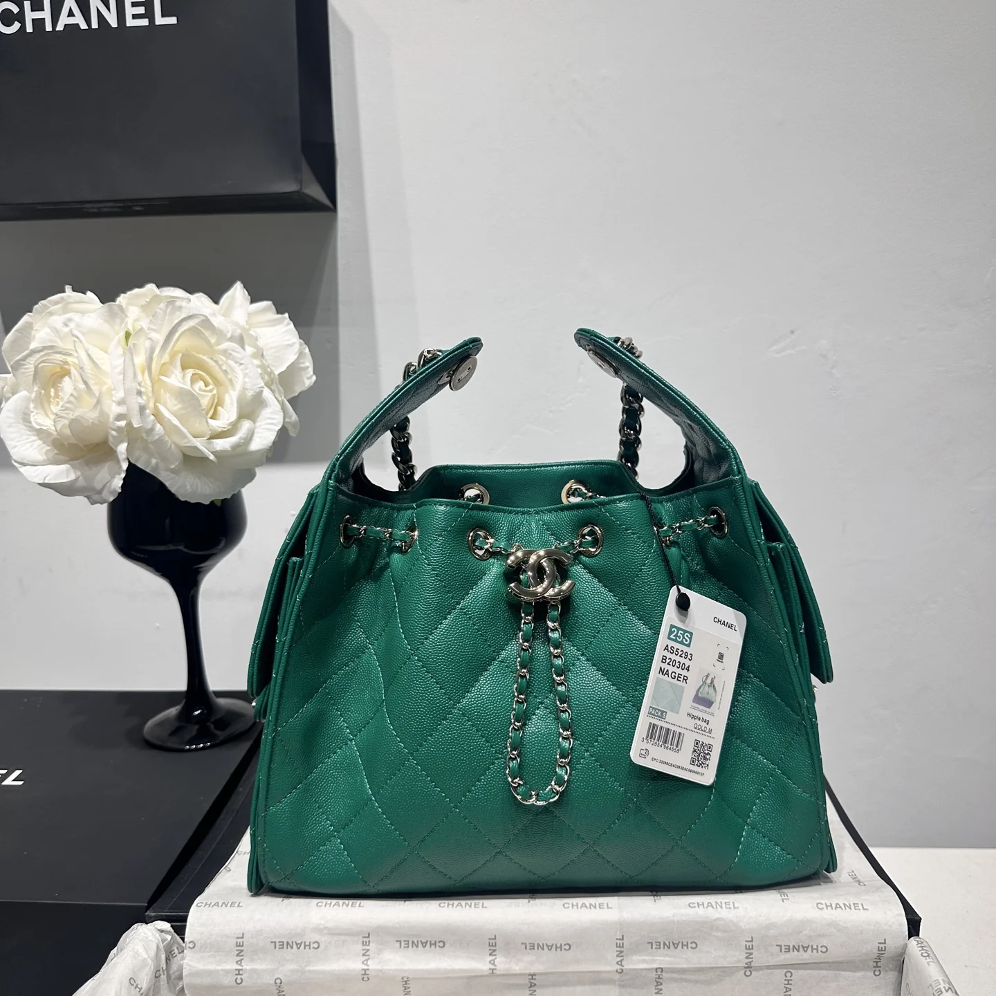 1-316 Chanel 31Bag Handbag - Image 1