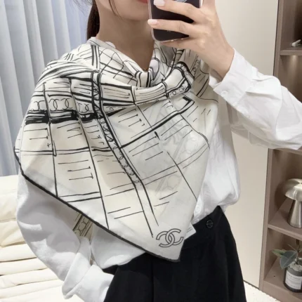 Fendi Fendi FF Diagonal Hooded Poncho 140x140cm product photo