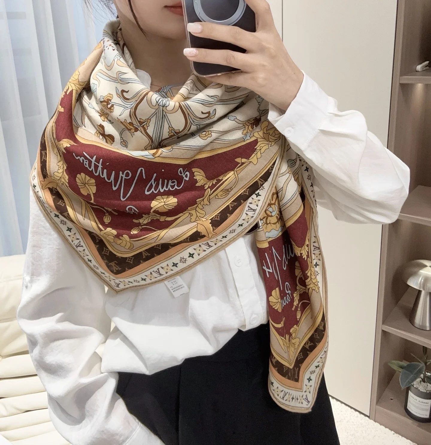 1-41 Louis Vuitton x TM Monogram Superflat Flowers Scarf 135x135 cm - Image 1