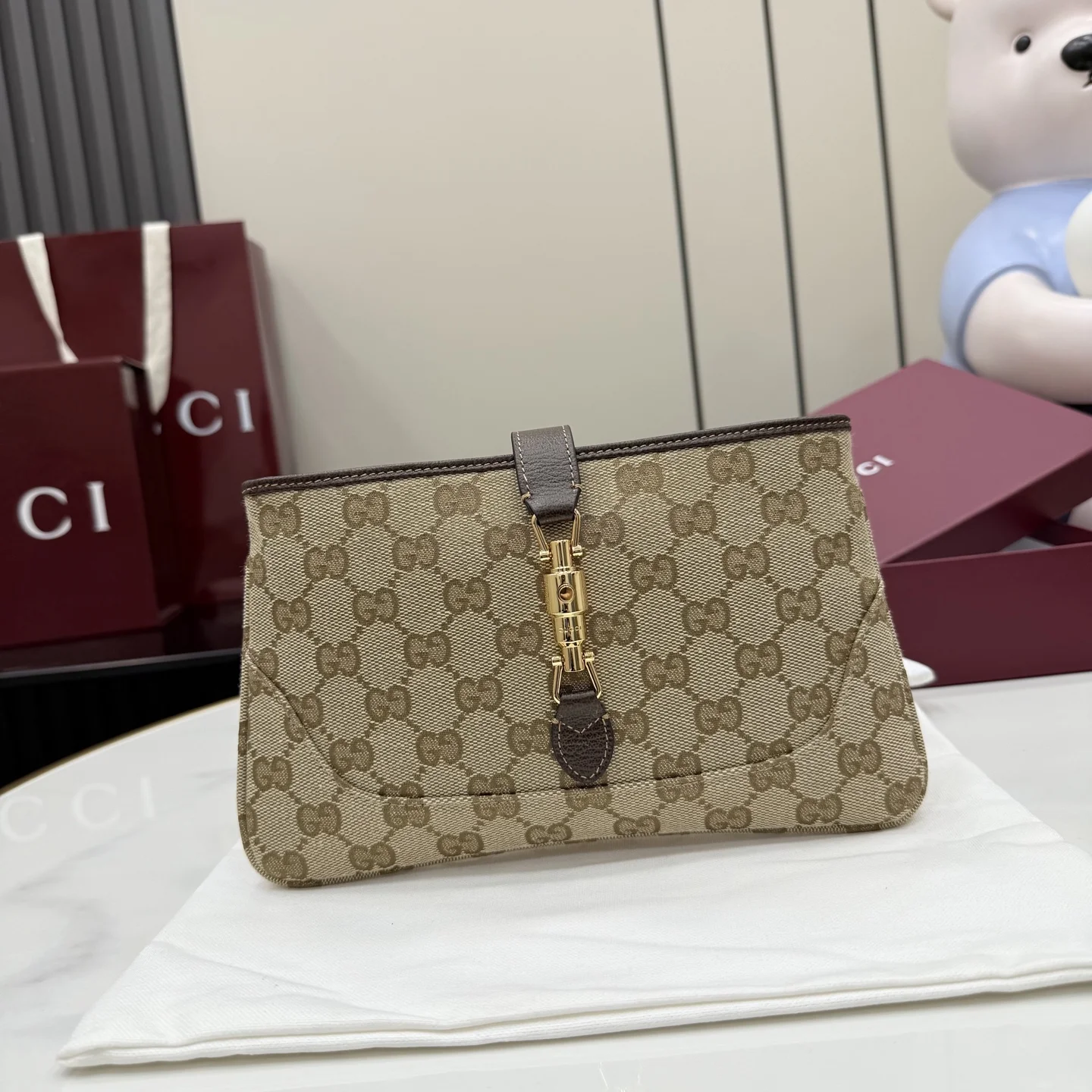 1-468 Gucci Jackie 1961 GG Canvas Zip Pouch 23cm - Image 1