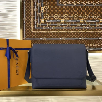 Louis Vuitton Louis Vuitton Damier Heritage Knit Wool Scarf product photo