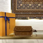 Louis Vuitton Wallet on Chain Ivy Suede M2A016