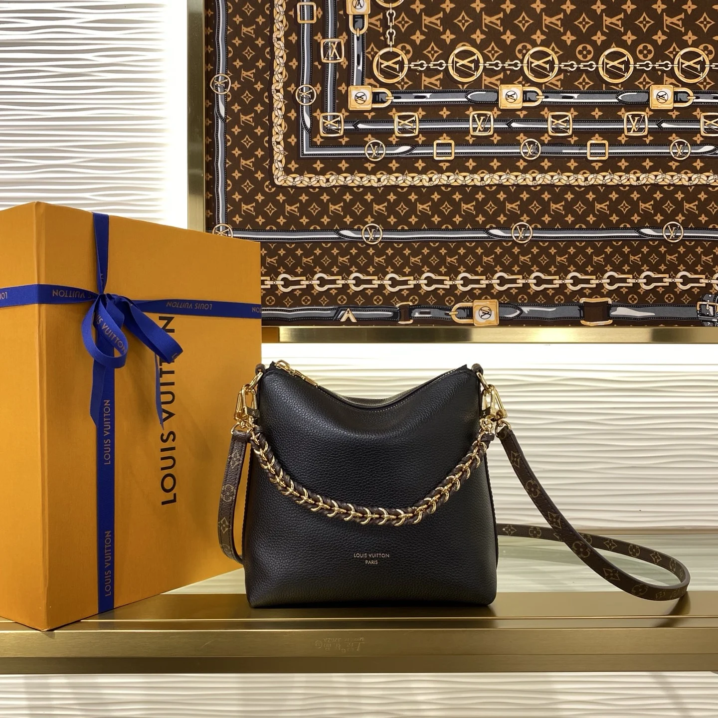 1-669 Louis Vuitton Multipass Mini Black M2A840 - Image 1
