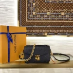 Louis Vuitton Pochette Metis East West Monogram Empreinte Black M46595