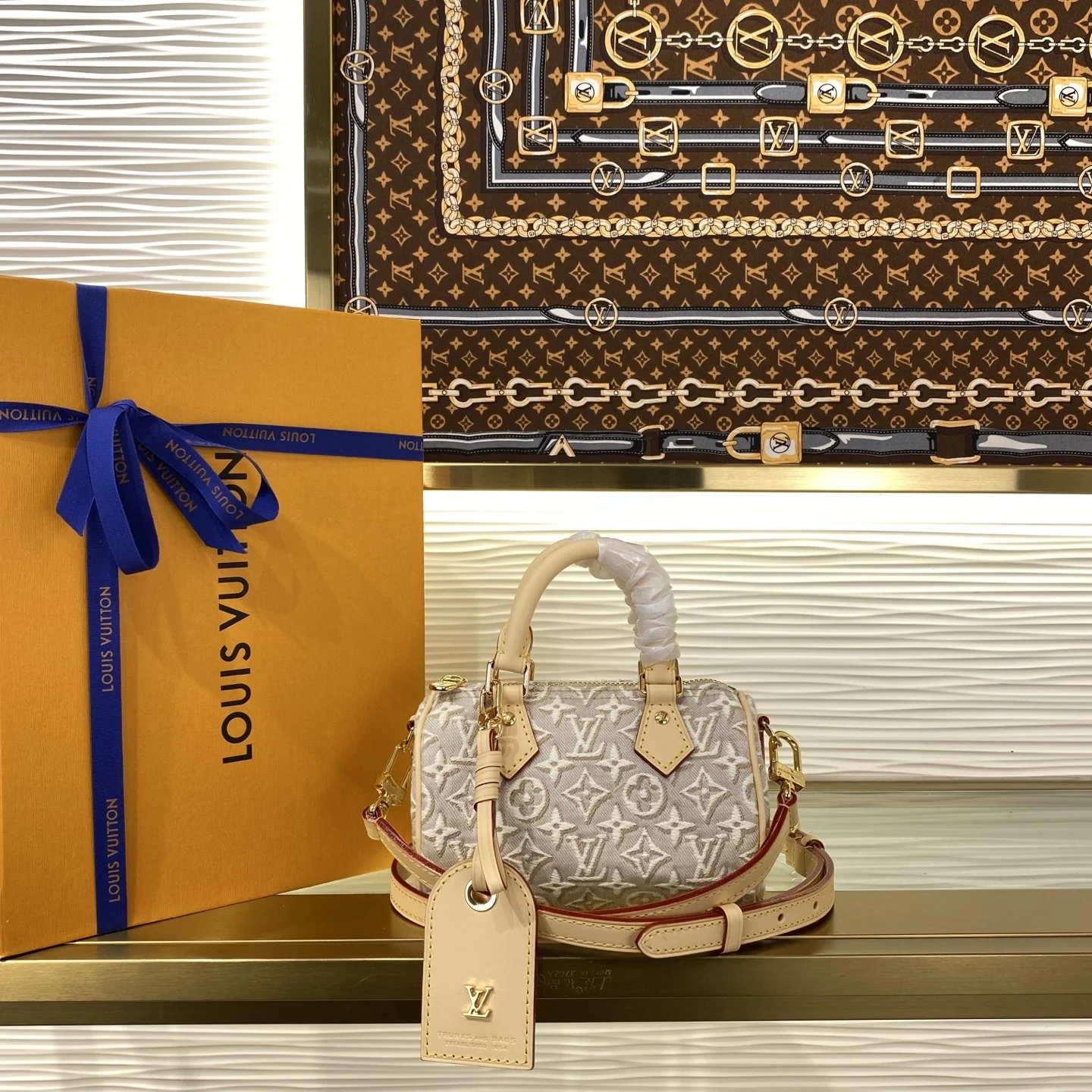 1-736 Louis Vuitton Nano Speedy Monogram Embleme M28502 - Image 1