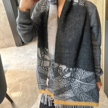Fendi Fendi FF Diagonal Hooded Poncho 140x140cm product photo