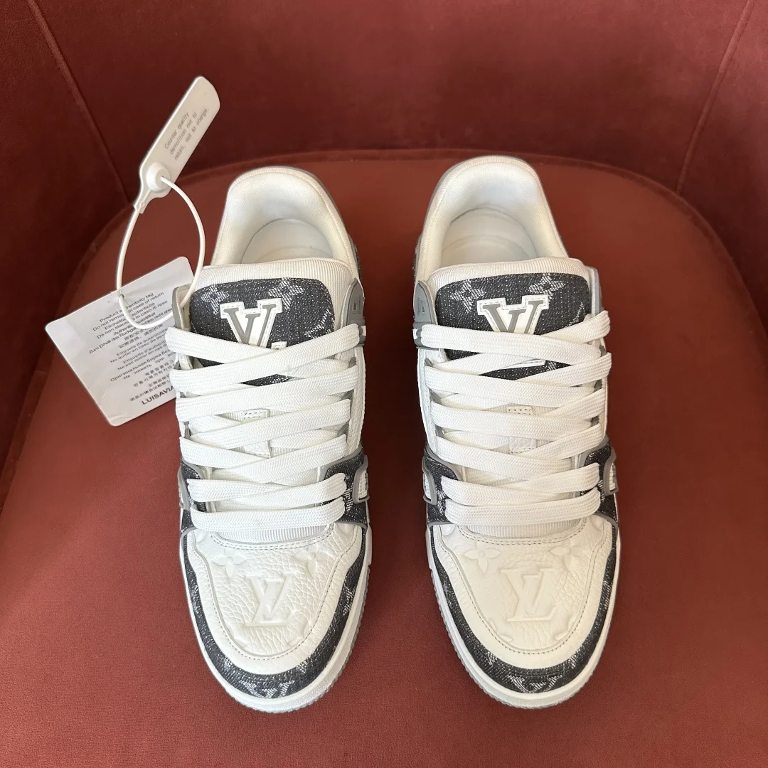 1-870 Louis Vuitton LV Trainer 54 Men's Sneaker - Image 1