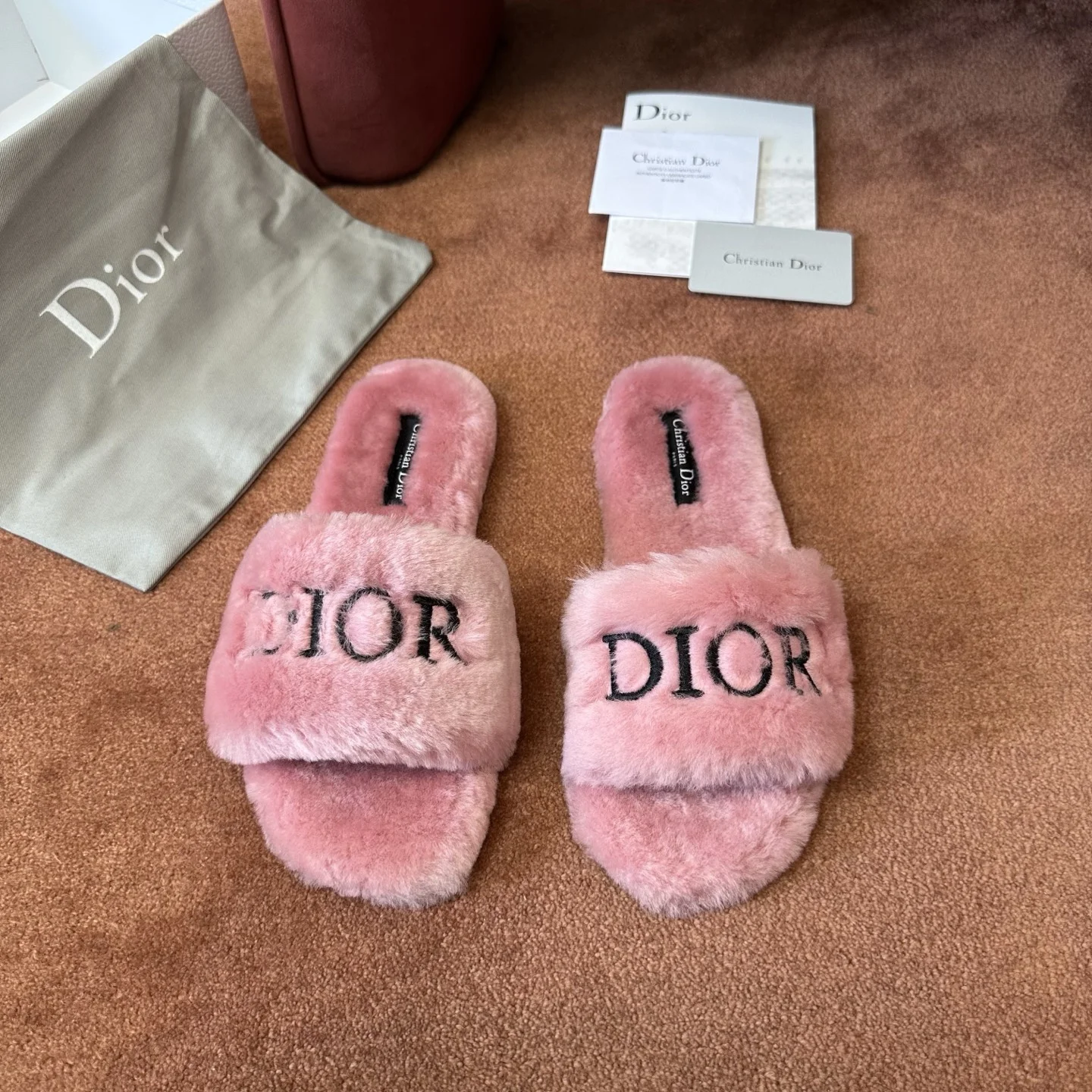 1-911 Dior 2026 Embroidered Canvas Flat Slide - Image 1