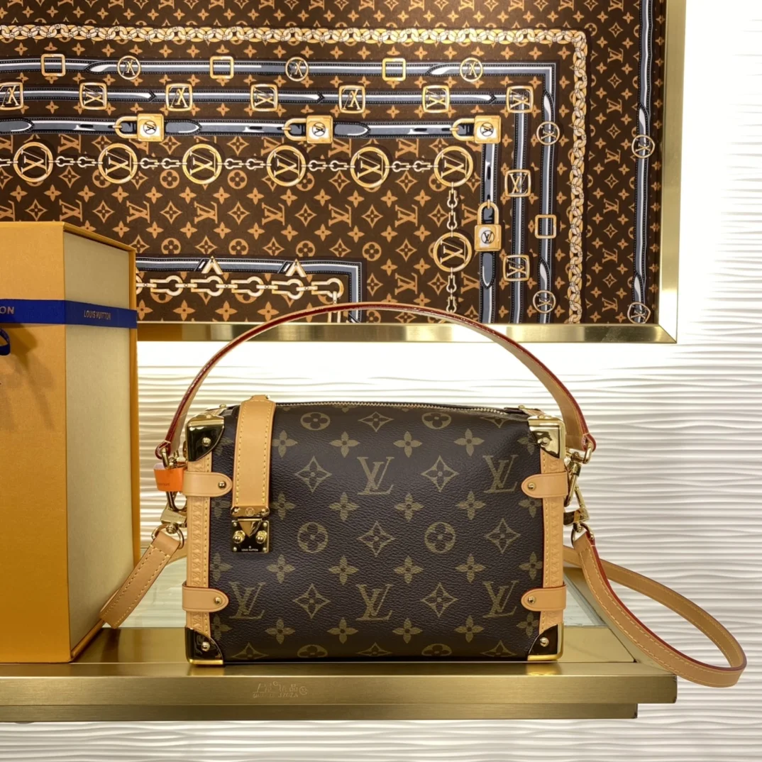 1-976 Louis Vuitton Monogram Bag M46358 - Image 1